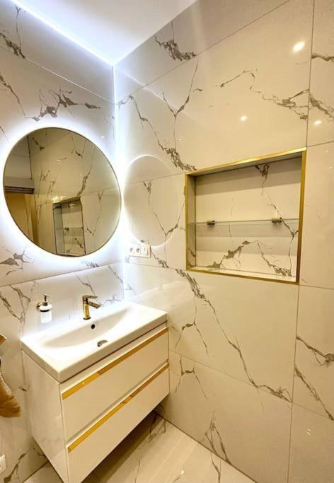 Luxury Apartment In Bratislava Buitenkant foto